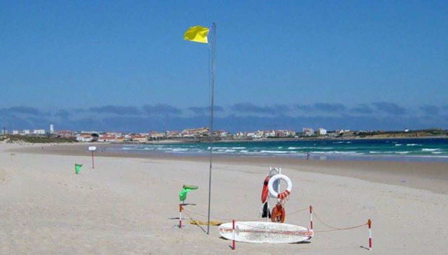 Praia da Cova da Alfarroba , Portugal